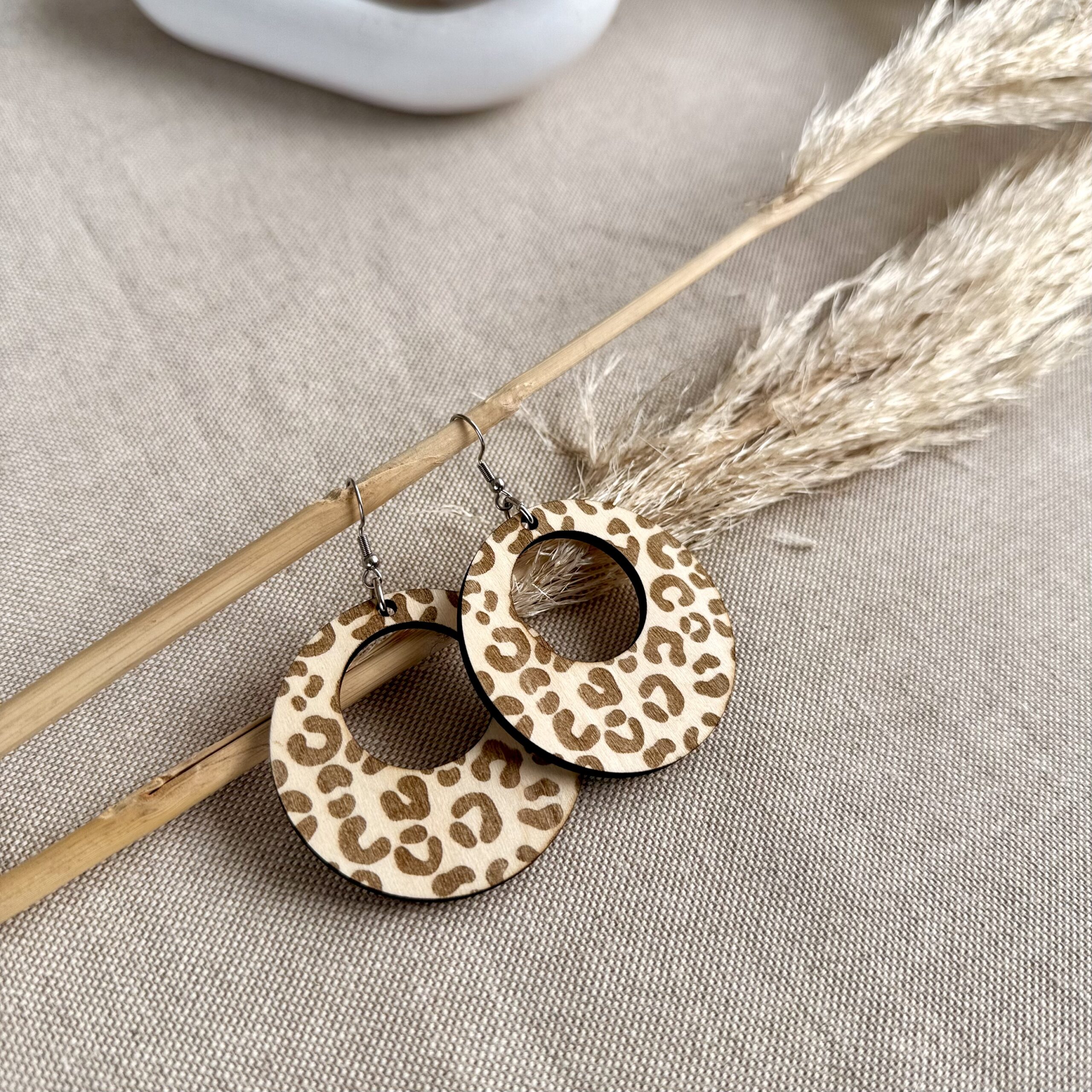 boucles d'oreilles en bois