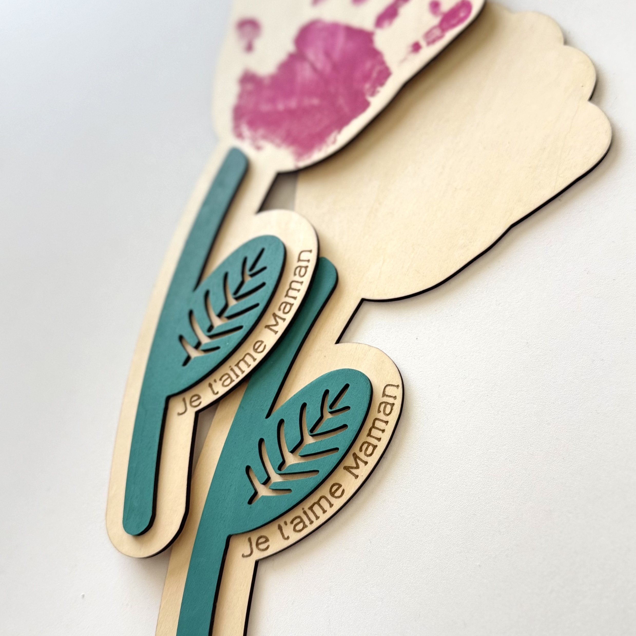 Fleur en bois à empreinte – Image 4