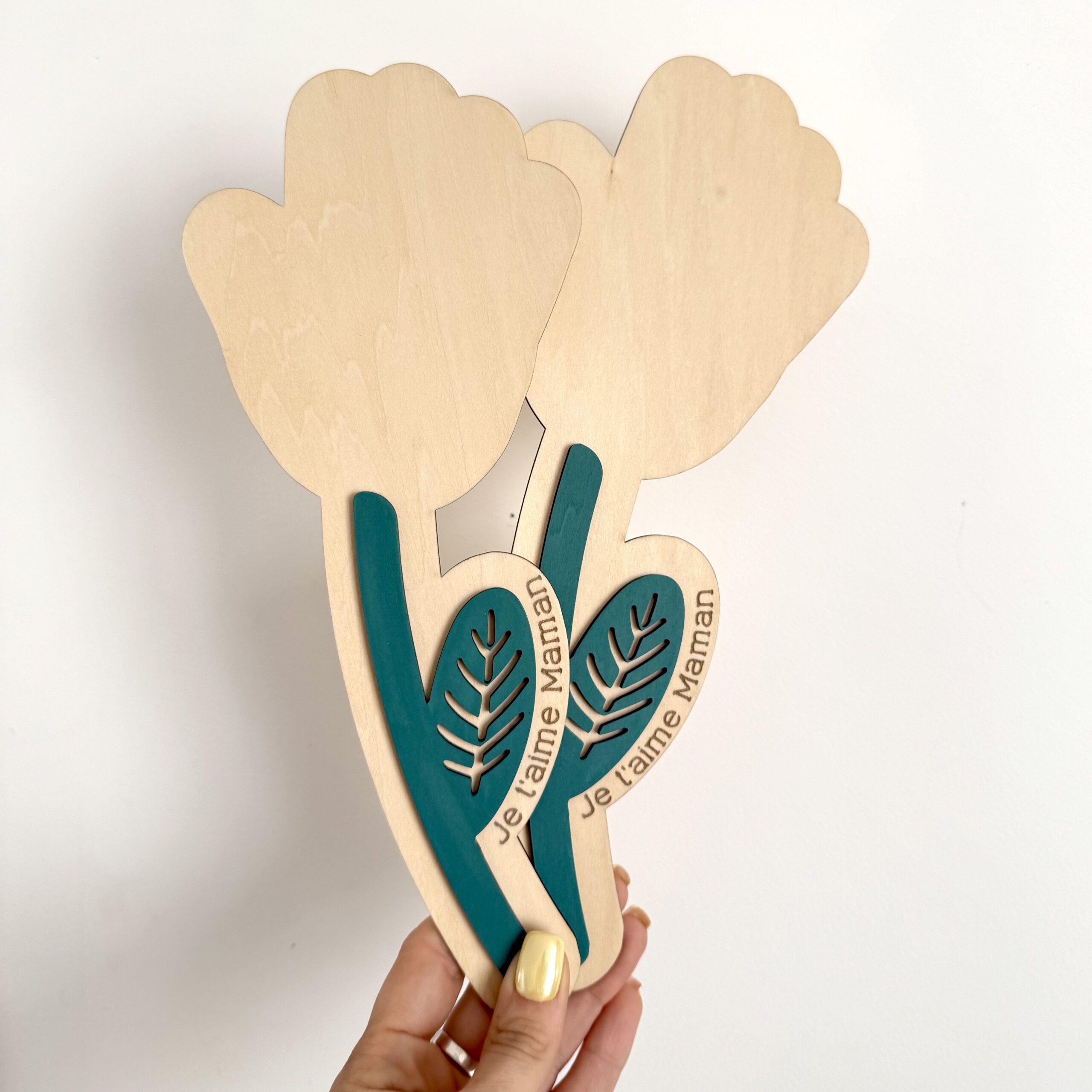 Fleur en bois à empreinte – Image 2